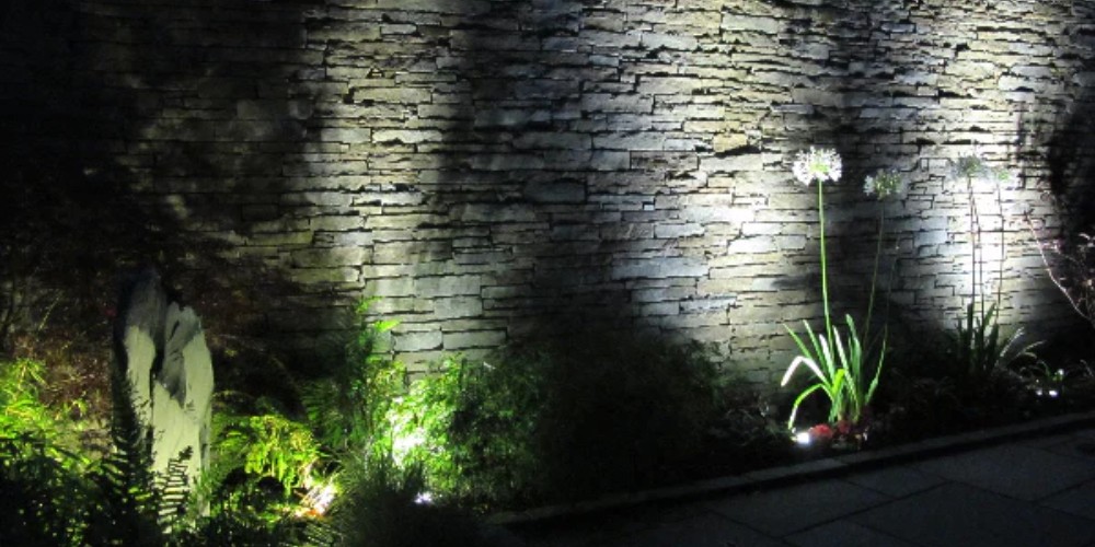 solar LED spotlight