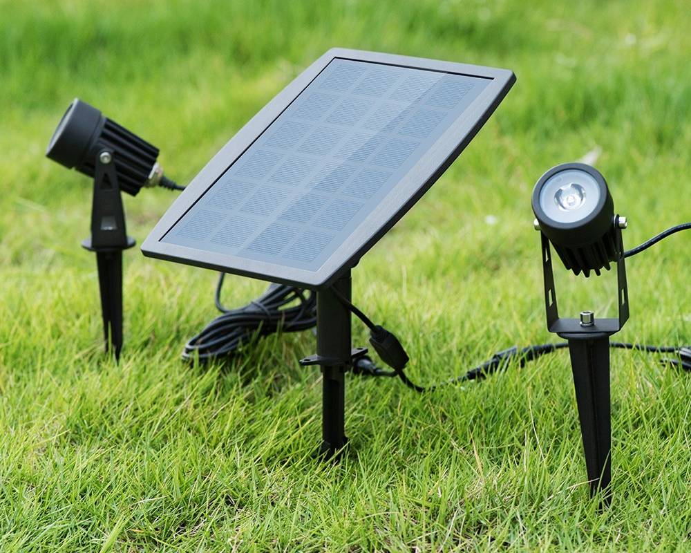 Solar Outdoor Garden Lights